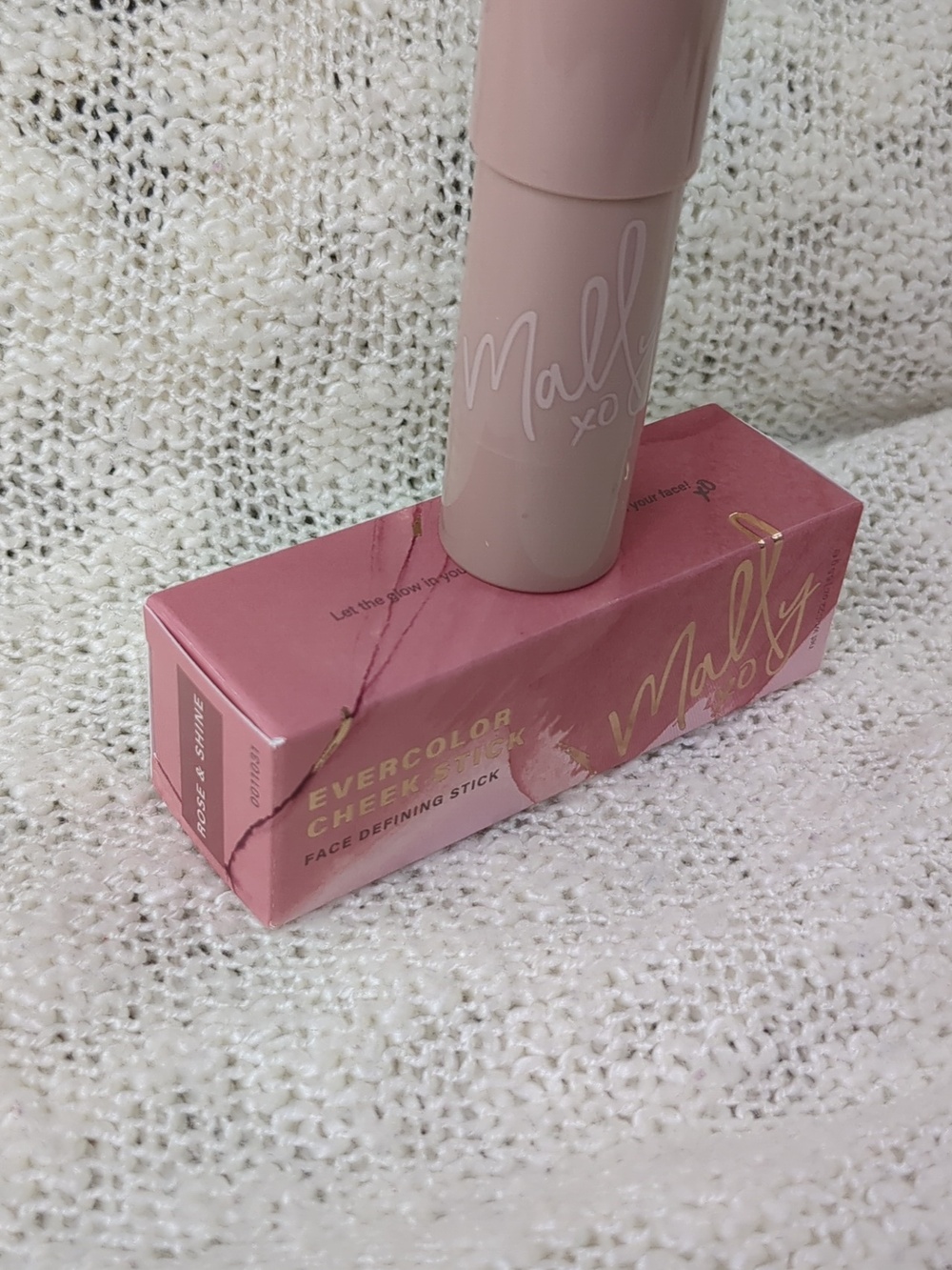 Mally Beauty Shimmer Shape & Glow Defining Stick in Rose & Shine, 6.5g/0.22oz - Picture 4 of 13